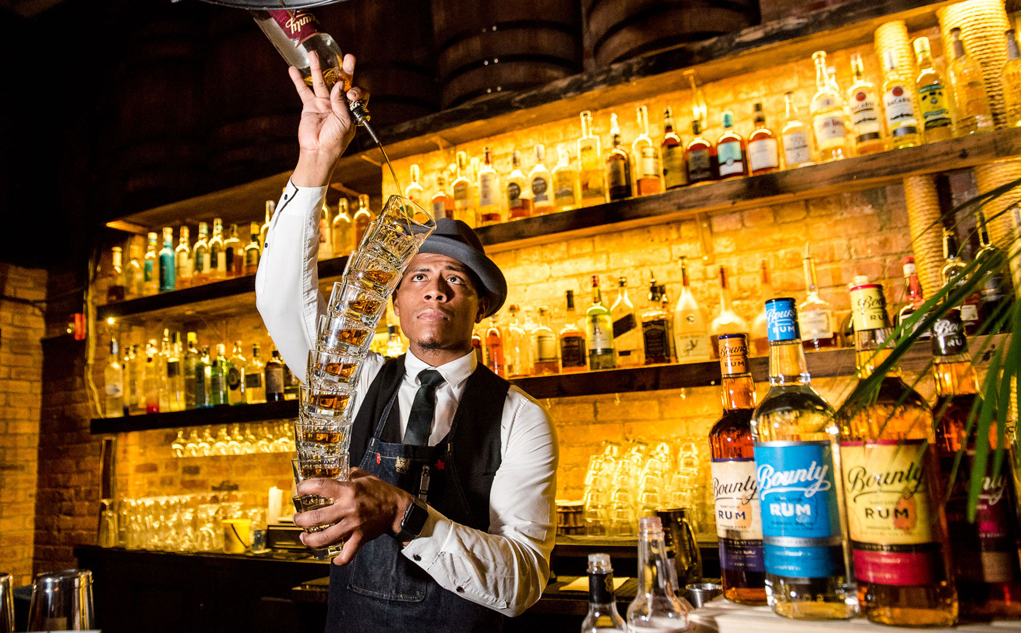 The Glittering Lives of Manhattan’s Rum Bunch
